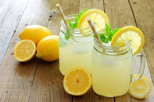 8 Manfaat Minum Air Lemon Tiap Hari Mampu Pangkas BB
