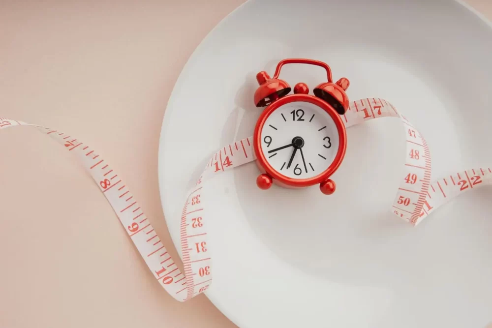 1 Perbedaan Diet Intermittent Fasting dan OCD