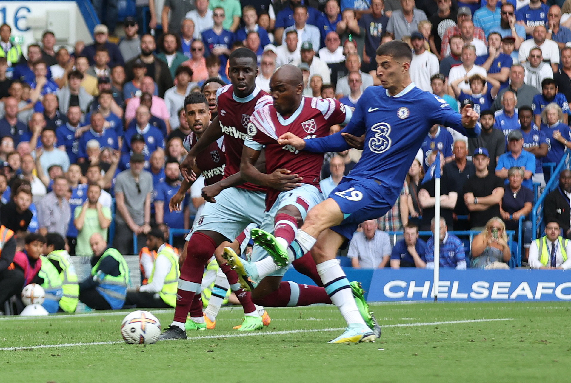 Prediksi Lengkap Chelsea vs West Ham Liga Inggris 2025